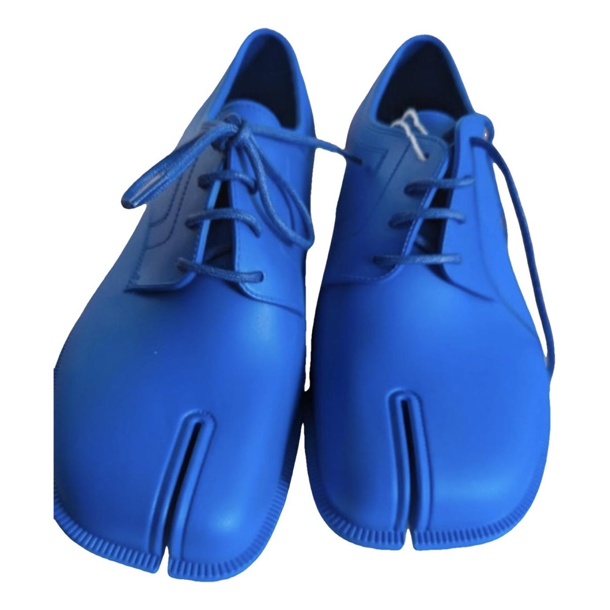 Tabi lace ups