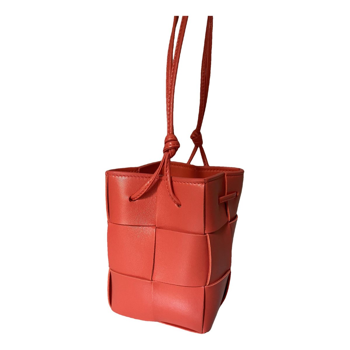 Cassette Bucket leather crossbody bag