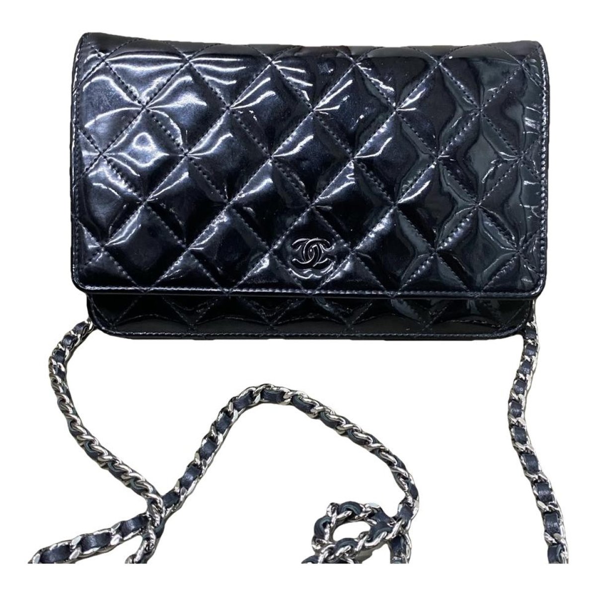 Trendy CC Wallet on Chain patent leather crossbody bag