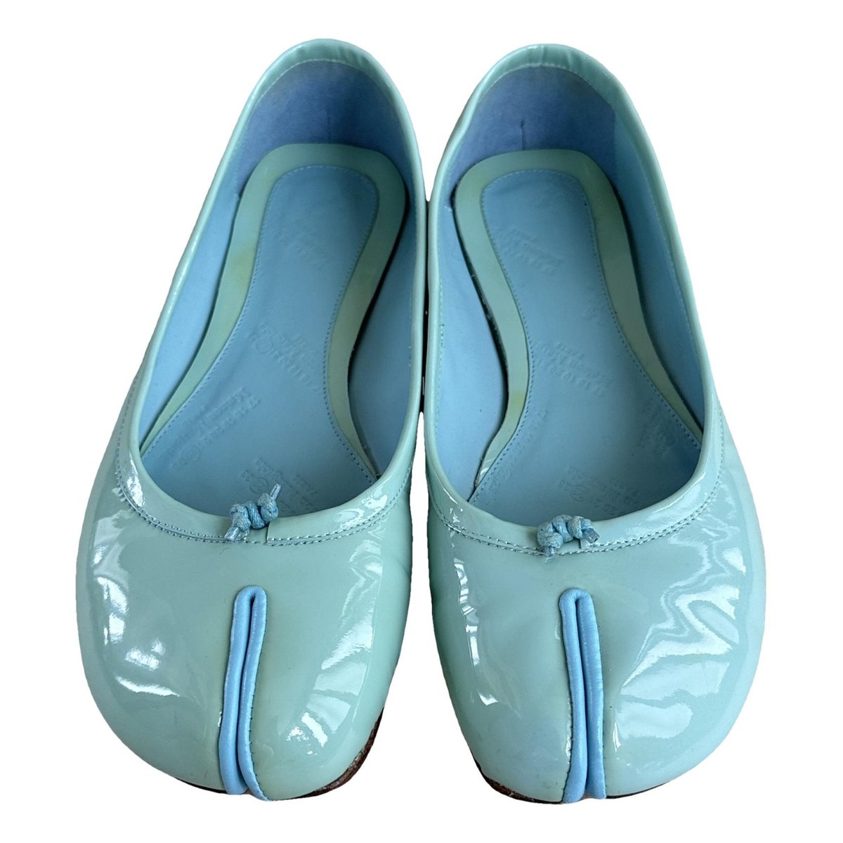 Tabi patent leather ballet flats