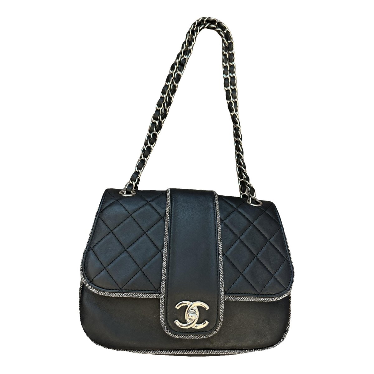 Timeless/Classique leather crossbody bag