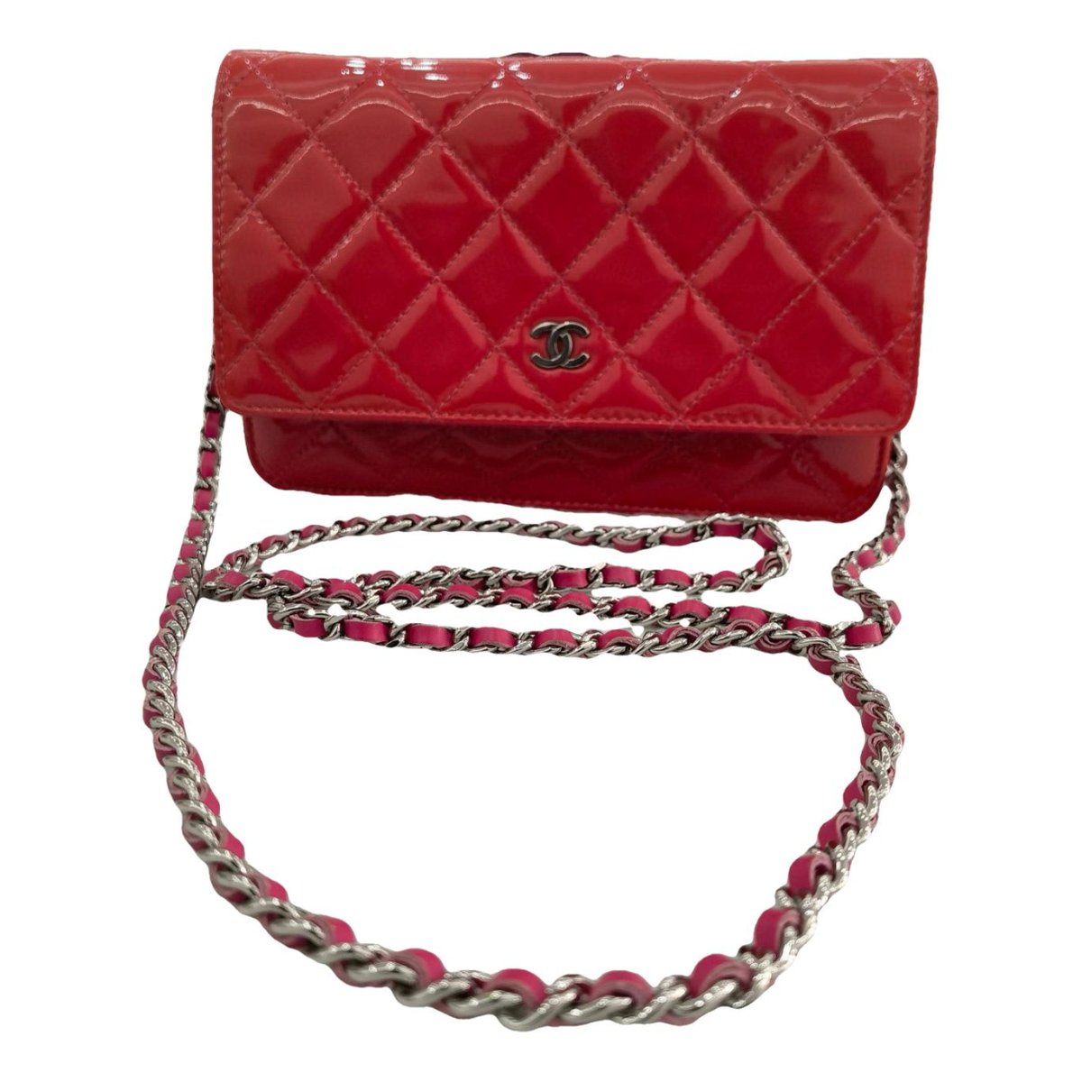 Trendy CC Wallet on Chain patent leather crossbody bag