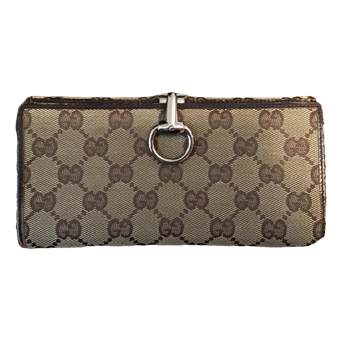 Interlocking cloth wallet