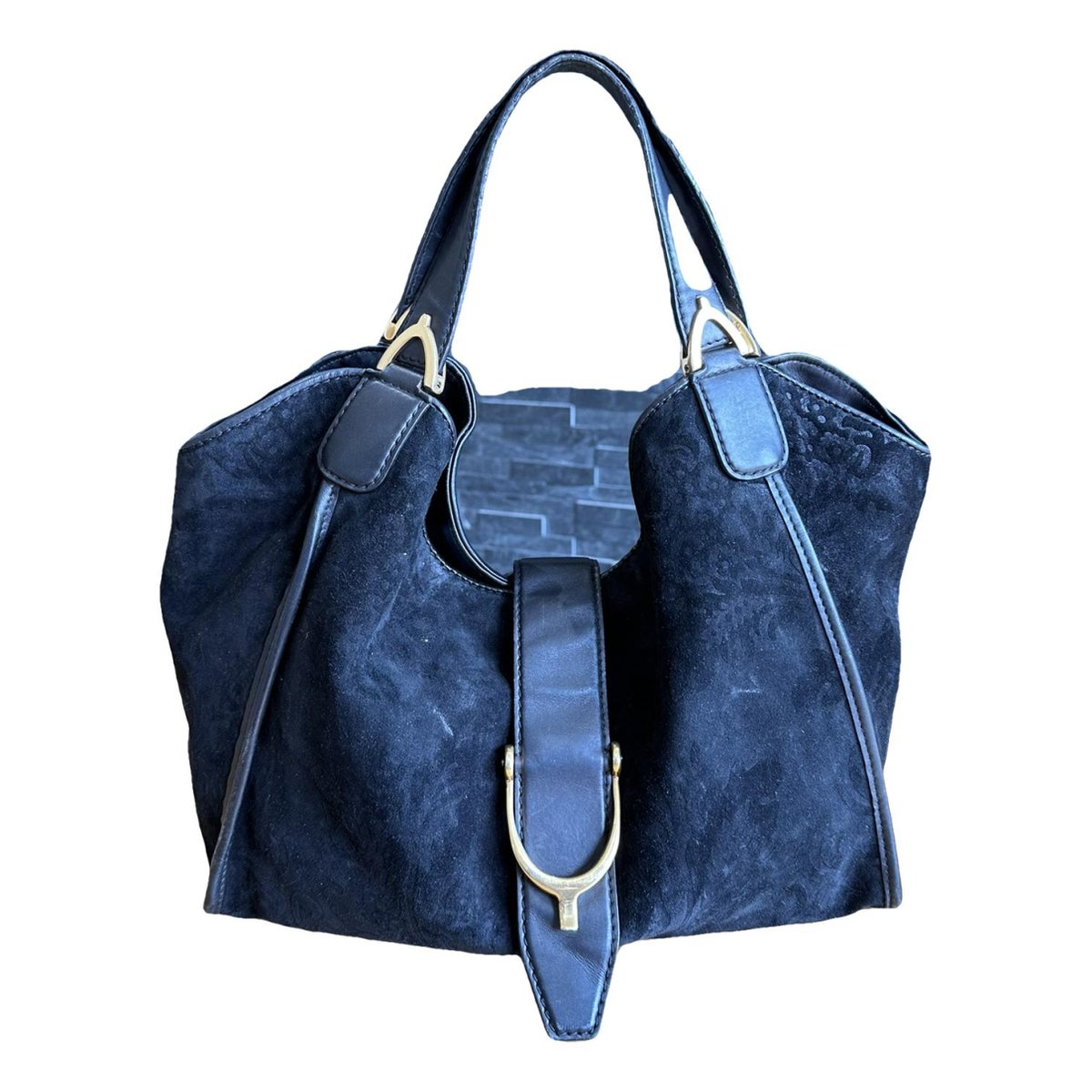 Stirrup handbag