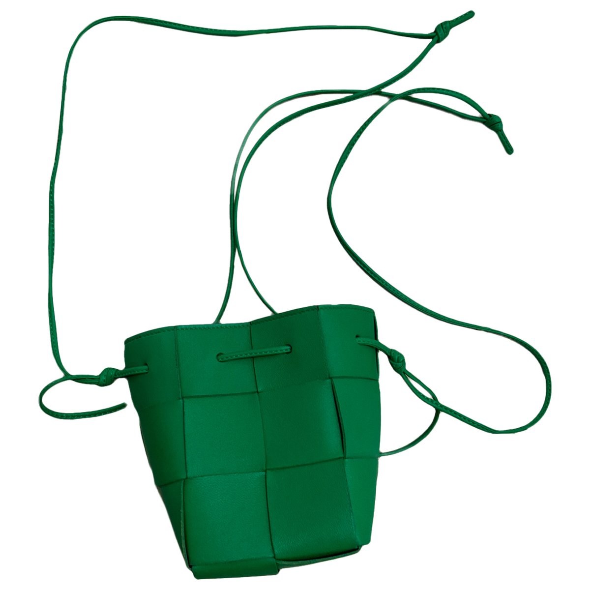 Cassette Bucket leather handbag