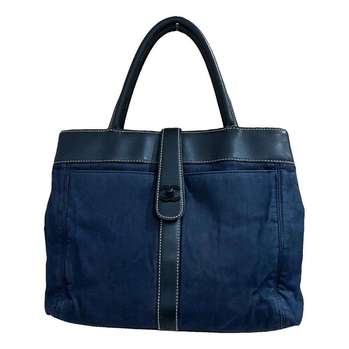 Executive leather tote