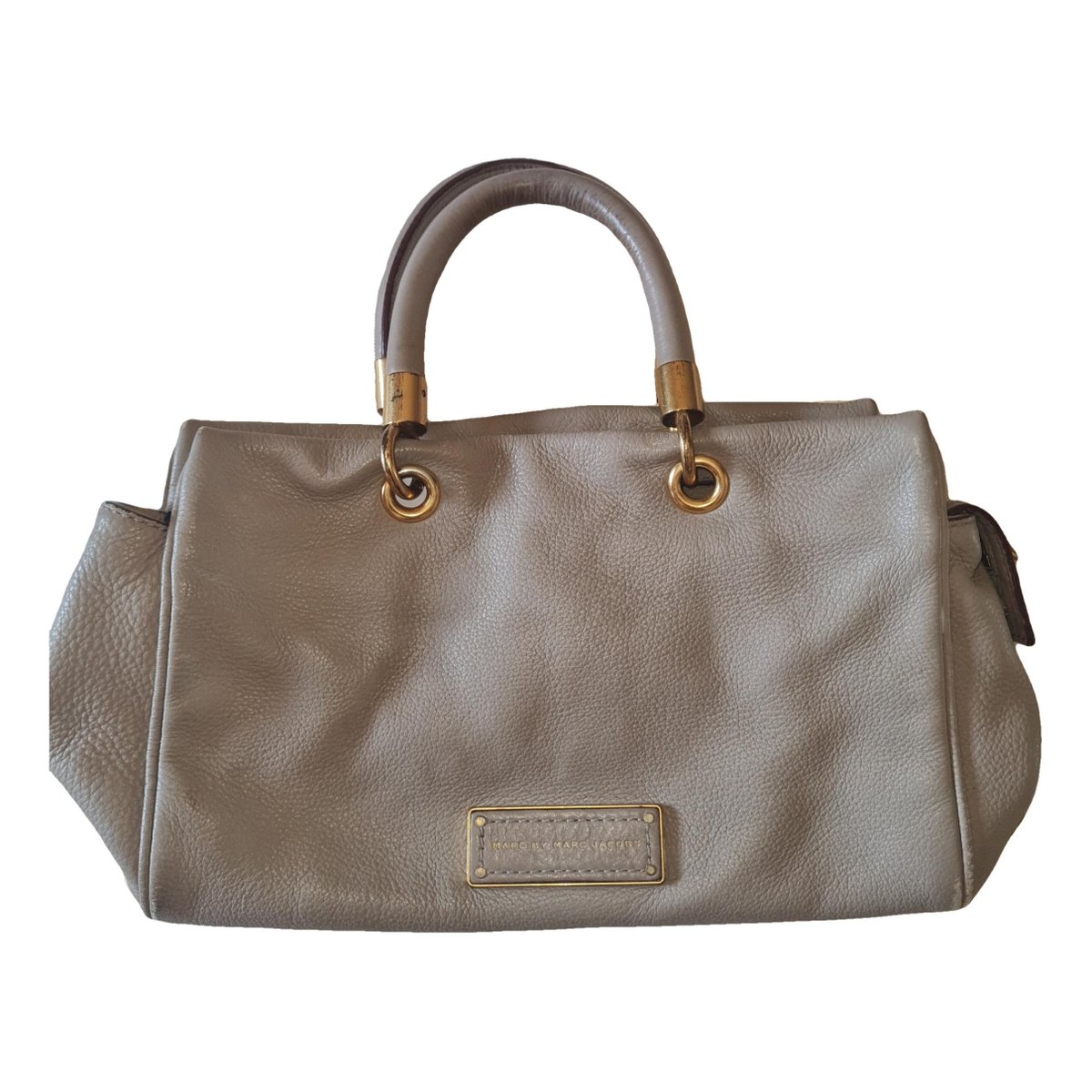 Classic Q leather handbag