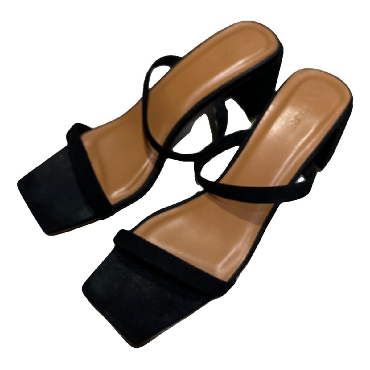 Tanya sandal