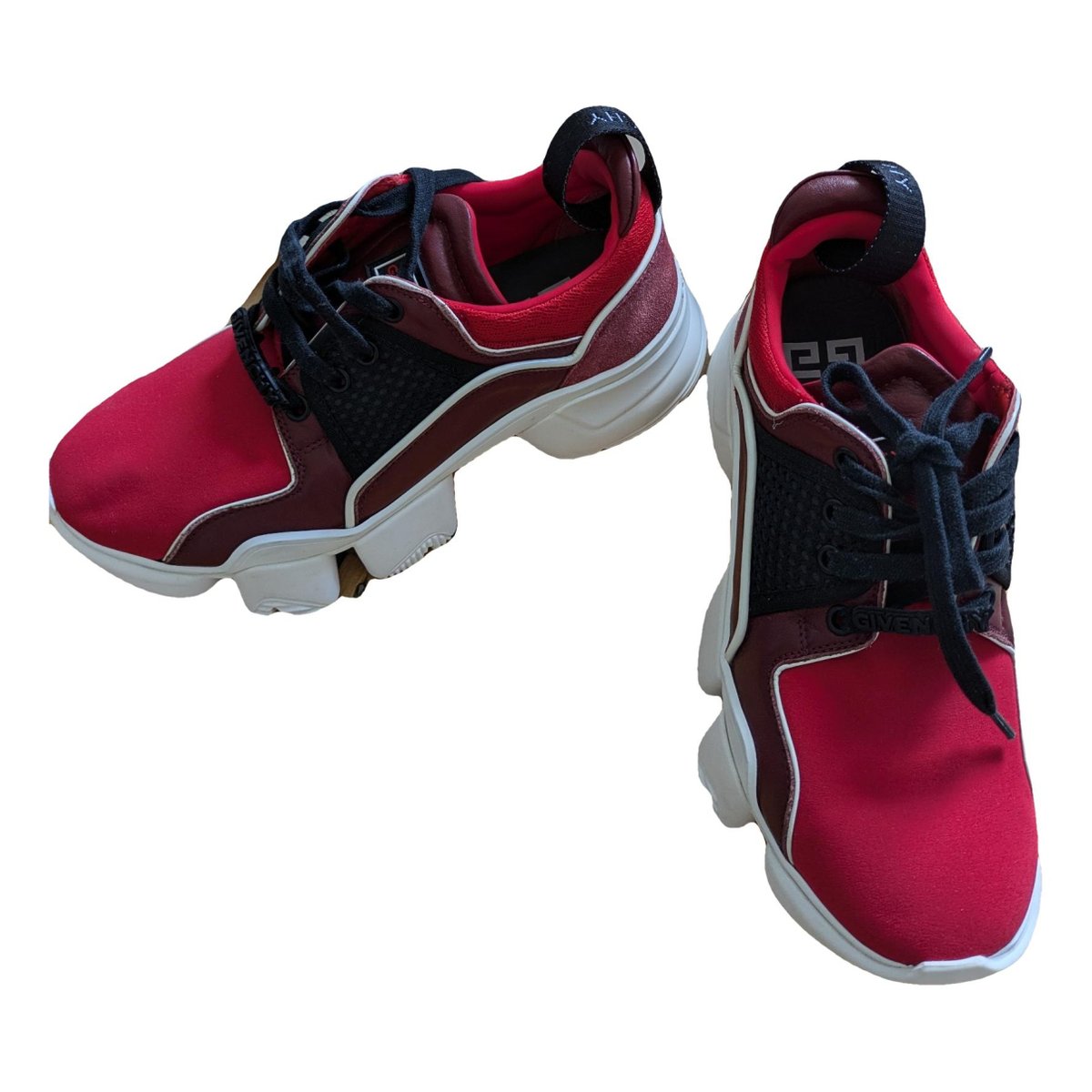 Jaw trainers