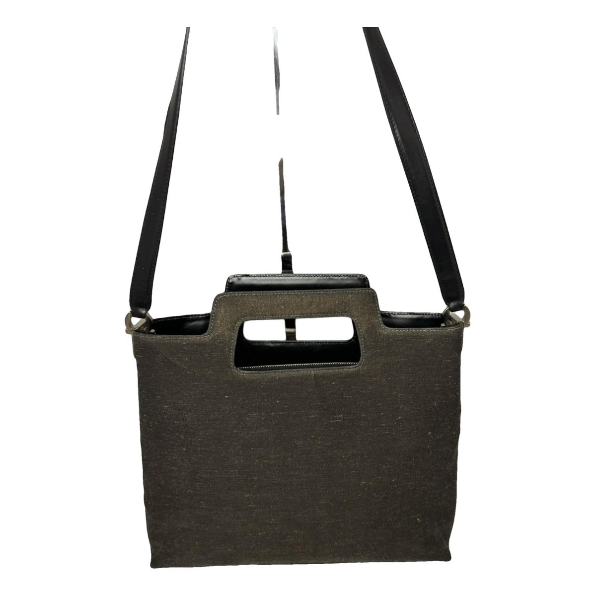 Wanda leather handbag