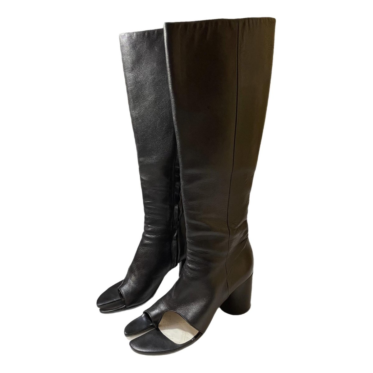Tabi leather boots