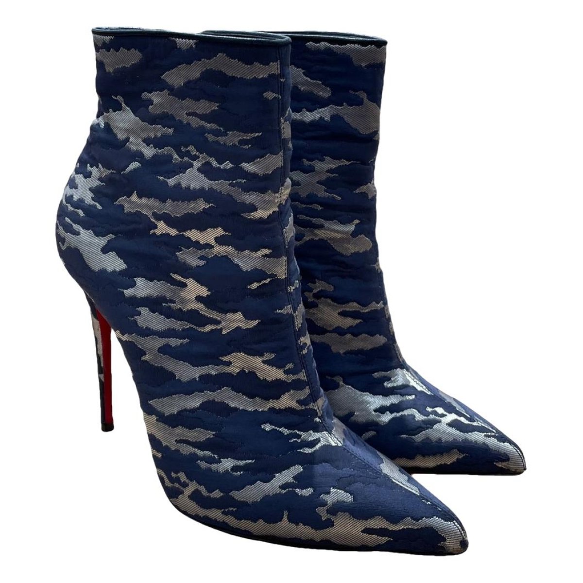 So Kate Booty cloth ankle boots