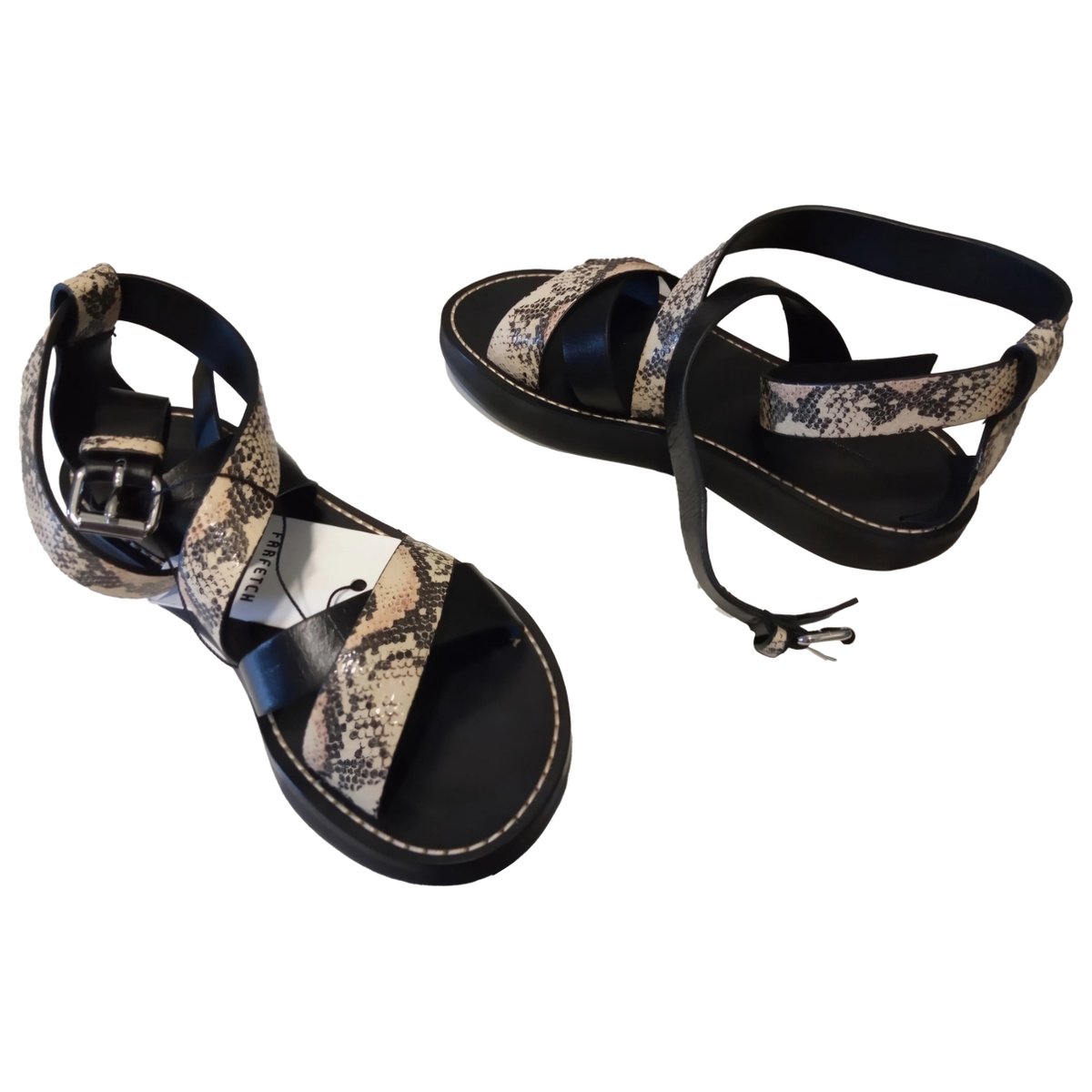 Melyz leather sandal