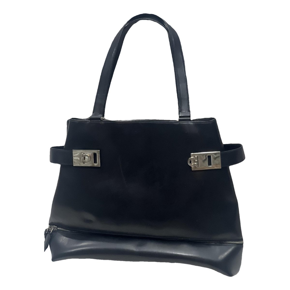 Wanda leather handbag