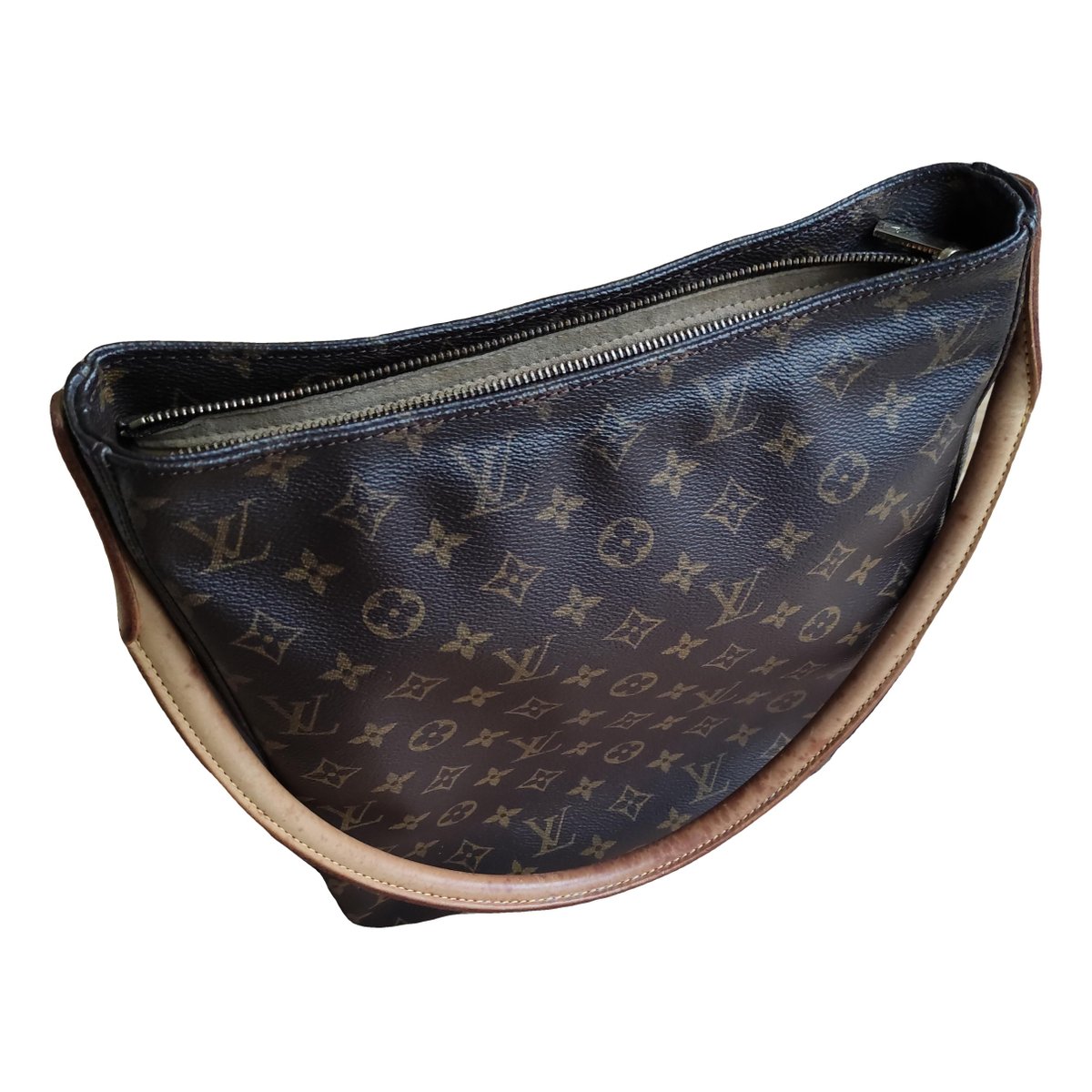 Looping leather handbag