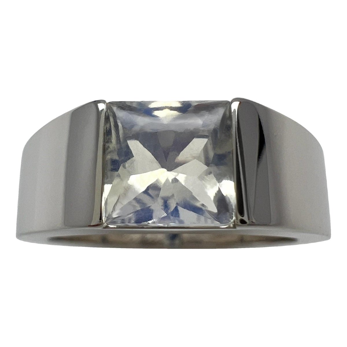 Tank white gold ring