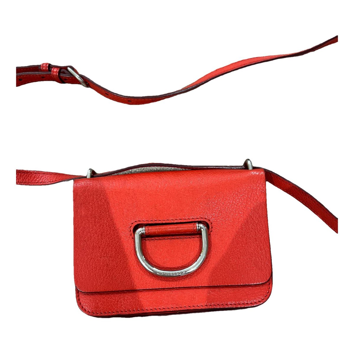 The D-ring leather handbag