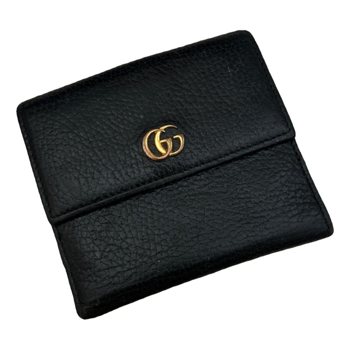 Interlocking leather wallet