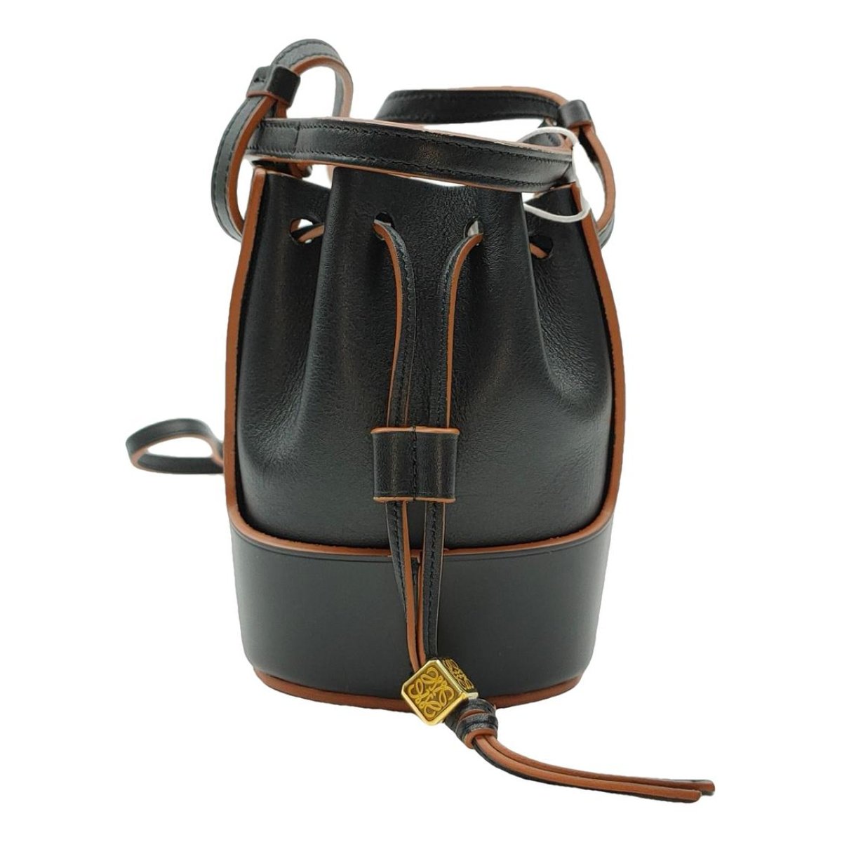 Balloon leather handbag