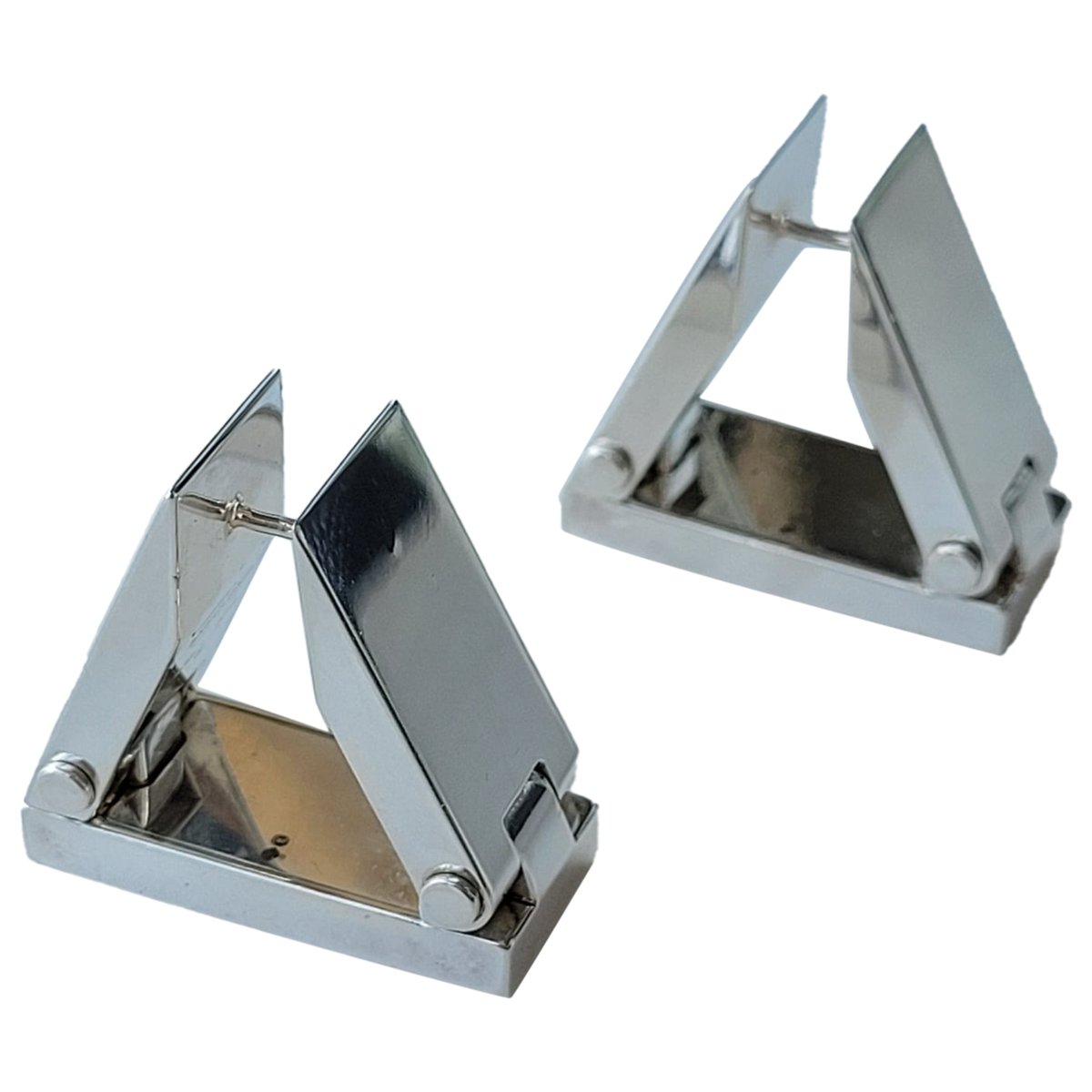 Bolt silver earrings