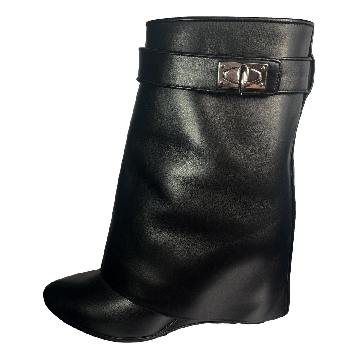 Shark leather boots
