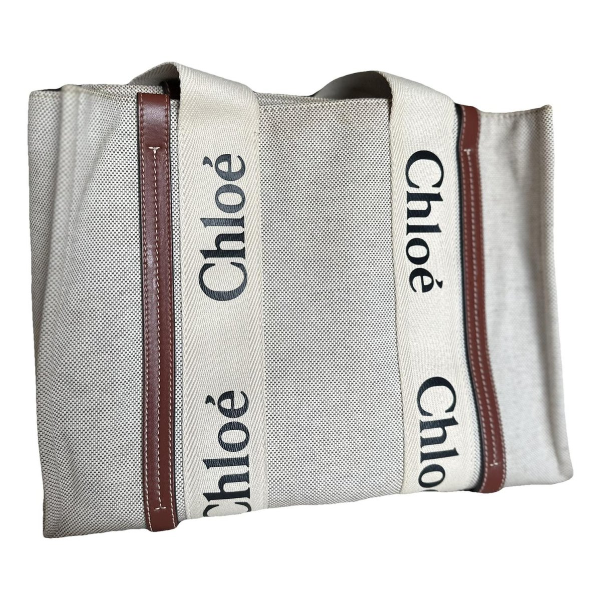 Woody tote
