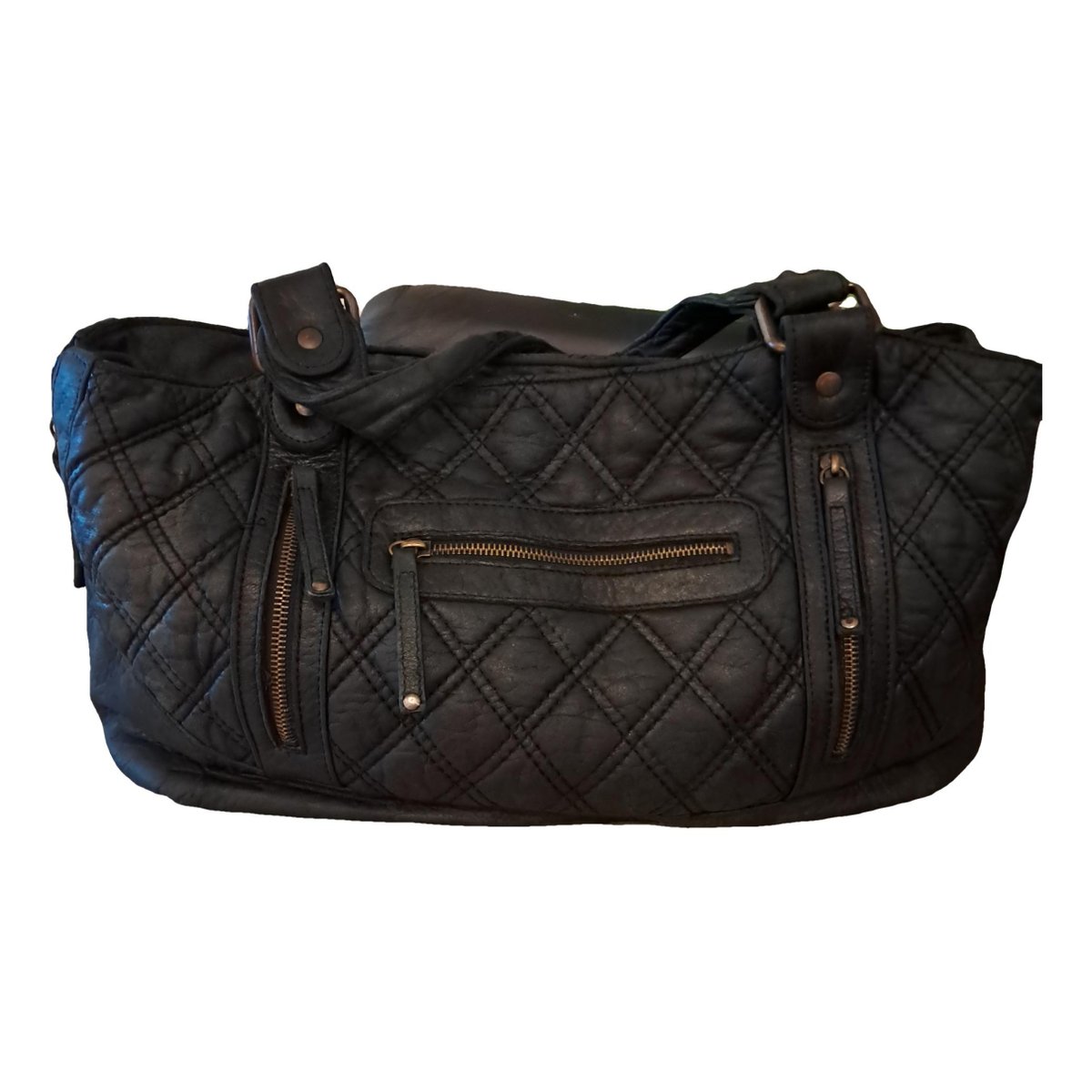 36 H leather handbag