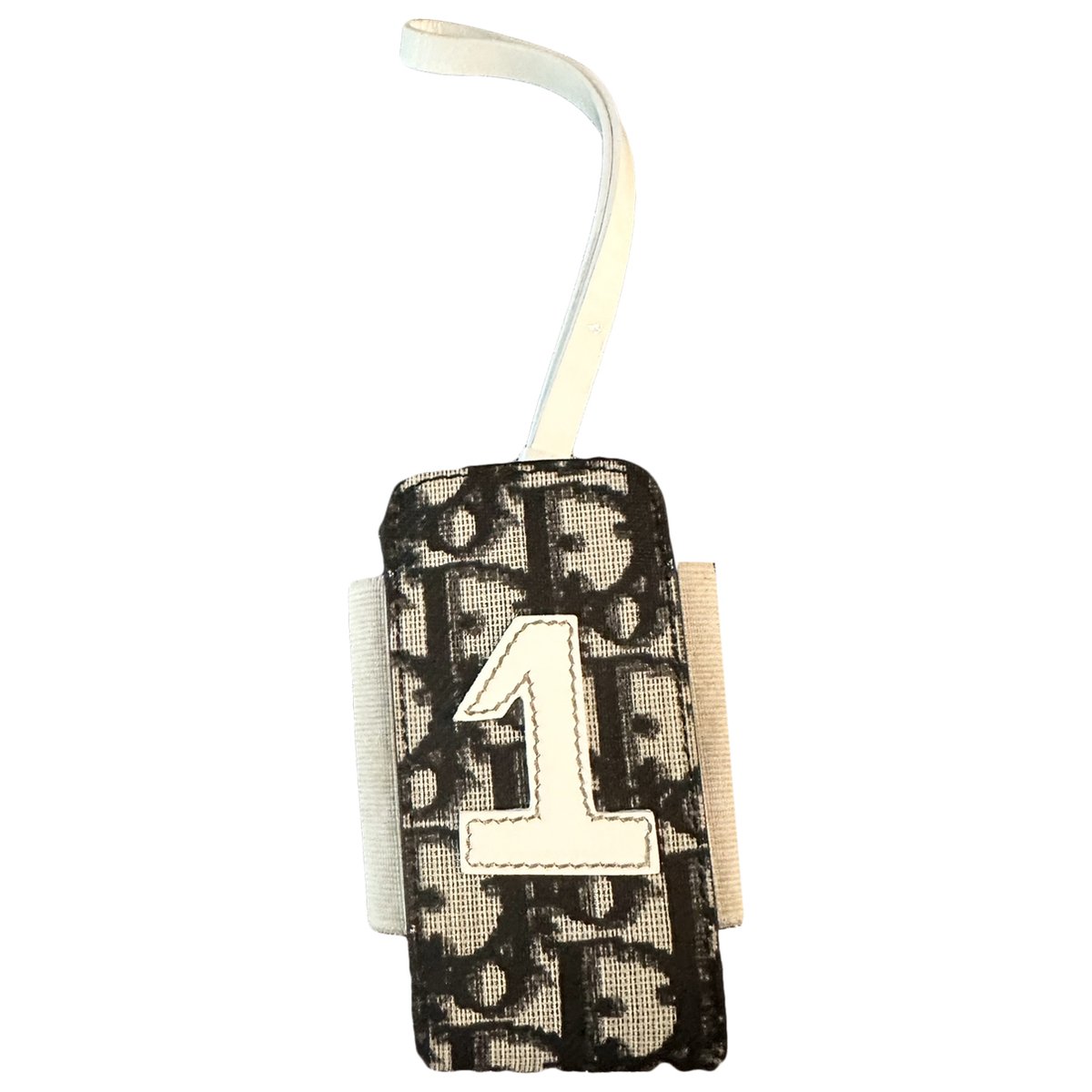 30 Montaigne cloth purse