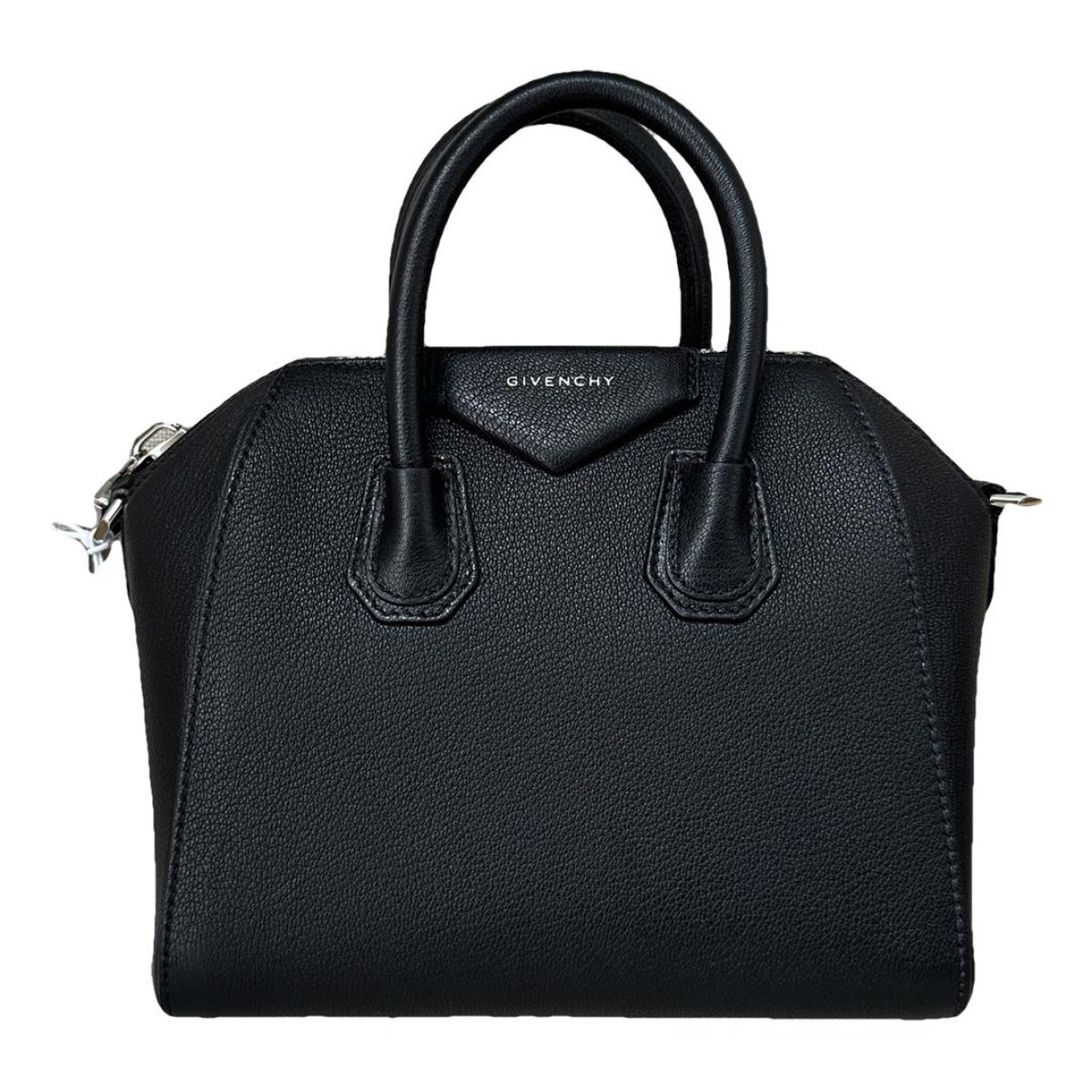 Antigona leather handbag
