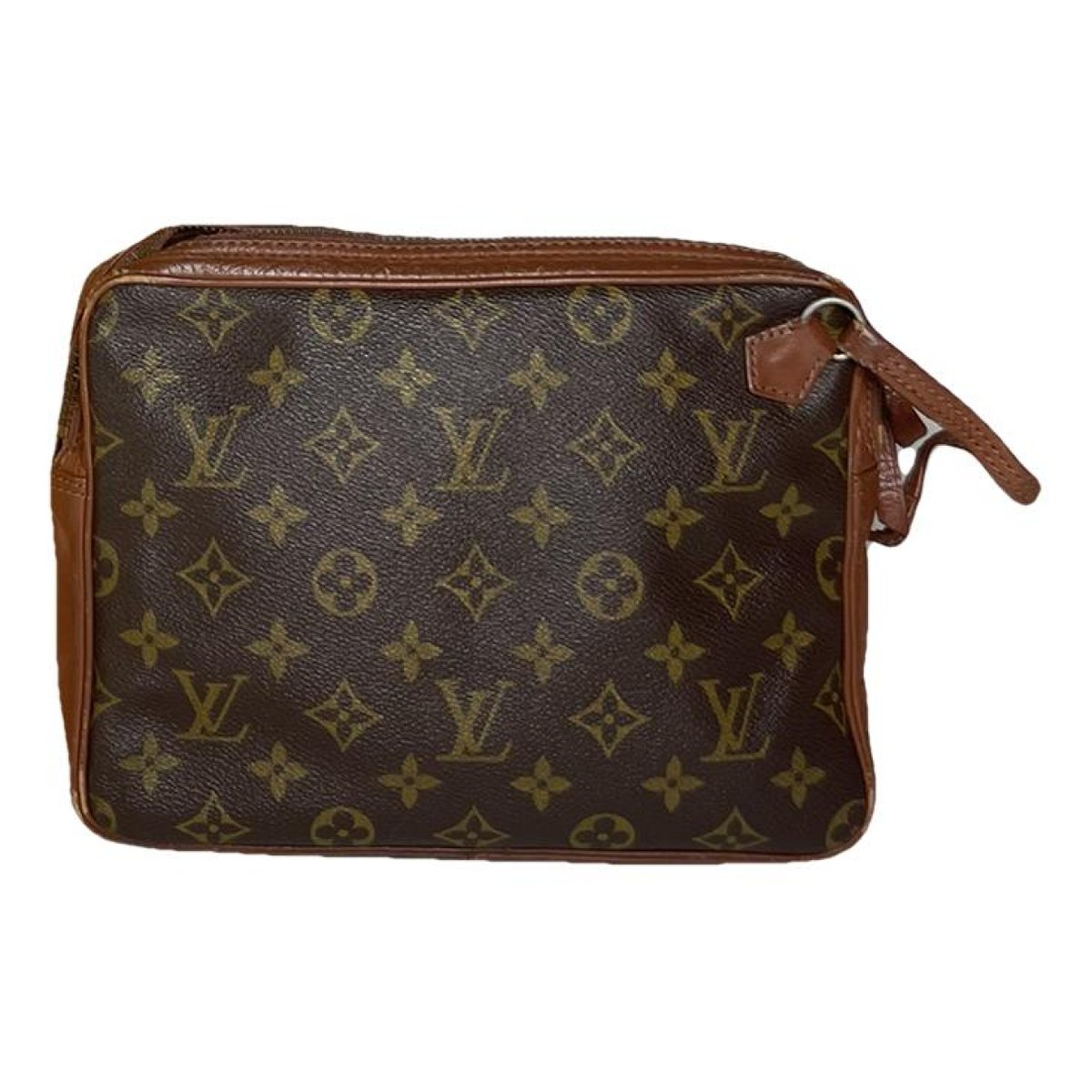 Metis leather clutch bag