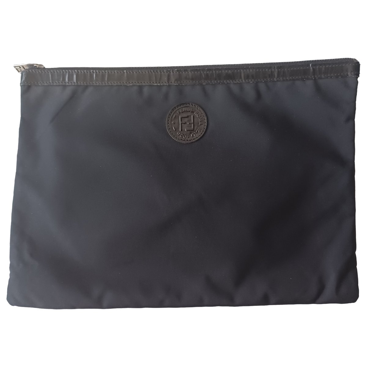 Pocket clutch bag