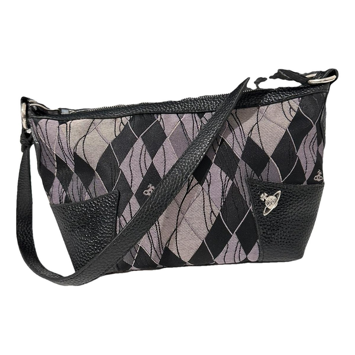 Chancery Heart wool handbag