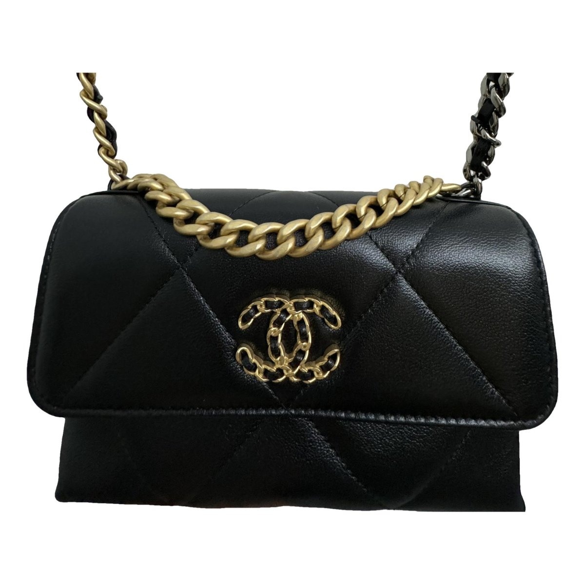 Chanel 19 leather handbag