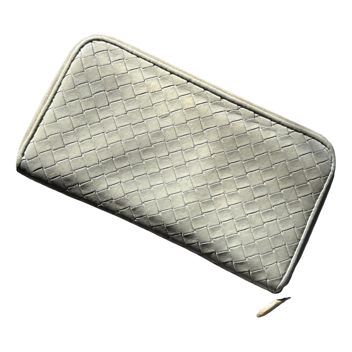 Intrecciato leather wallet