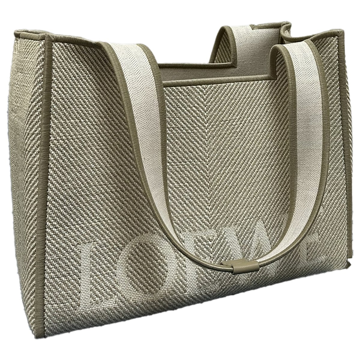 Font cloth handbag