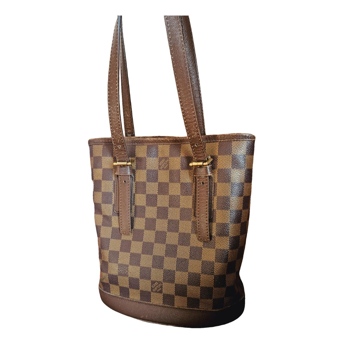 Bucket leather handbag