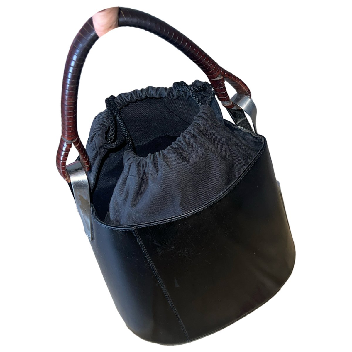 Pagodon leather tote