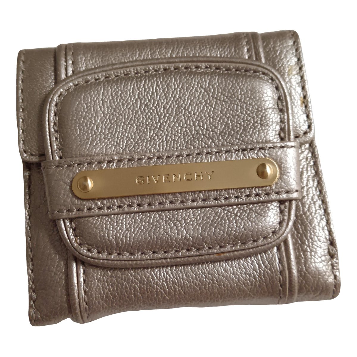 GV leather clutch