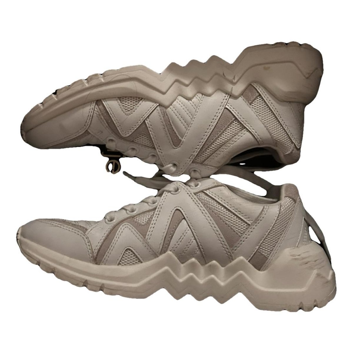 W20 leather trainers