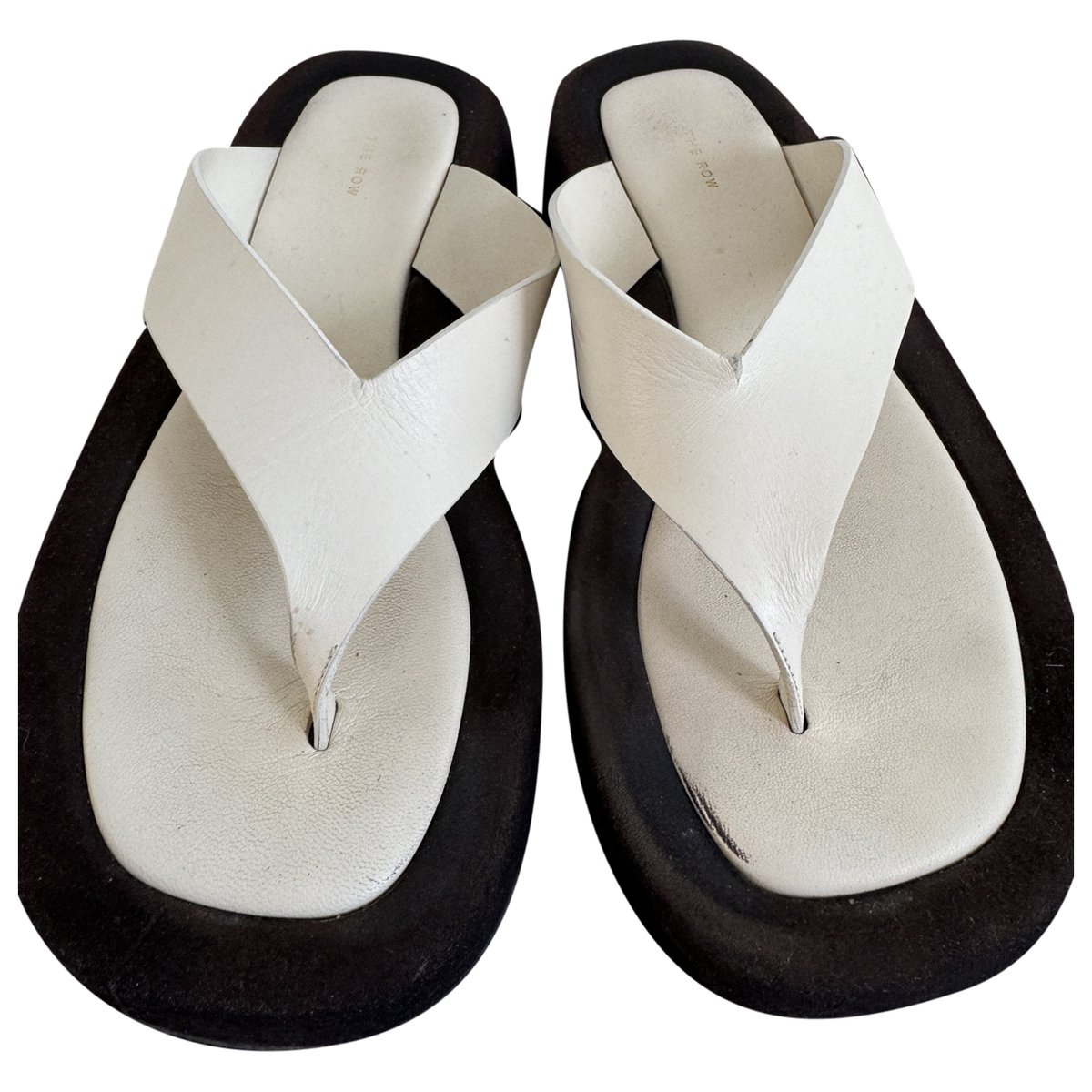 Ginza leather flip flops
