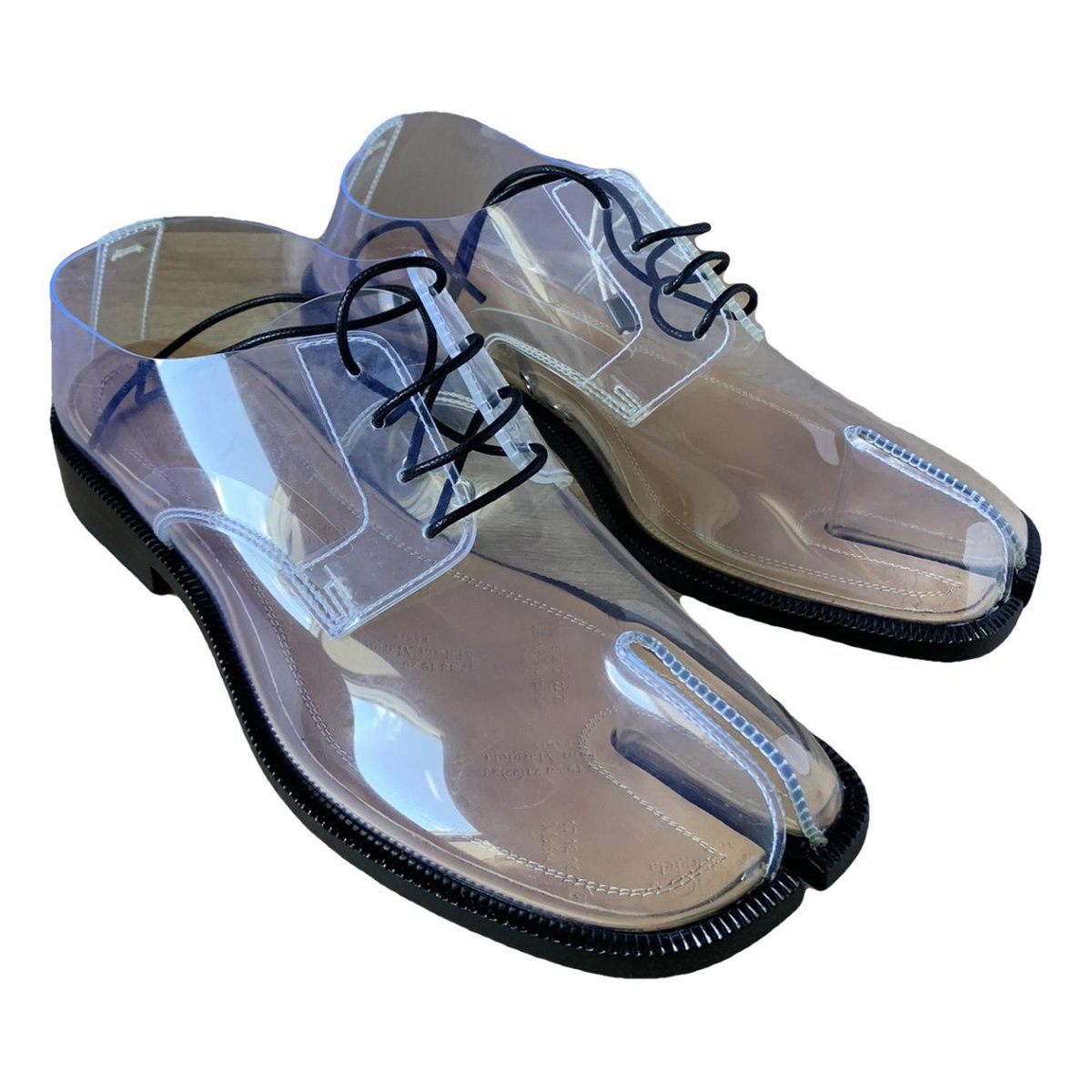 Tabi lace ups
