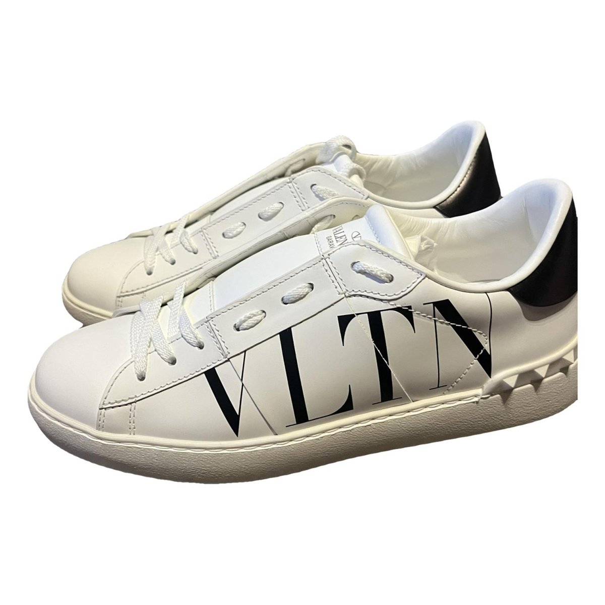 Open VLTN leather trainers