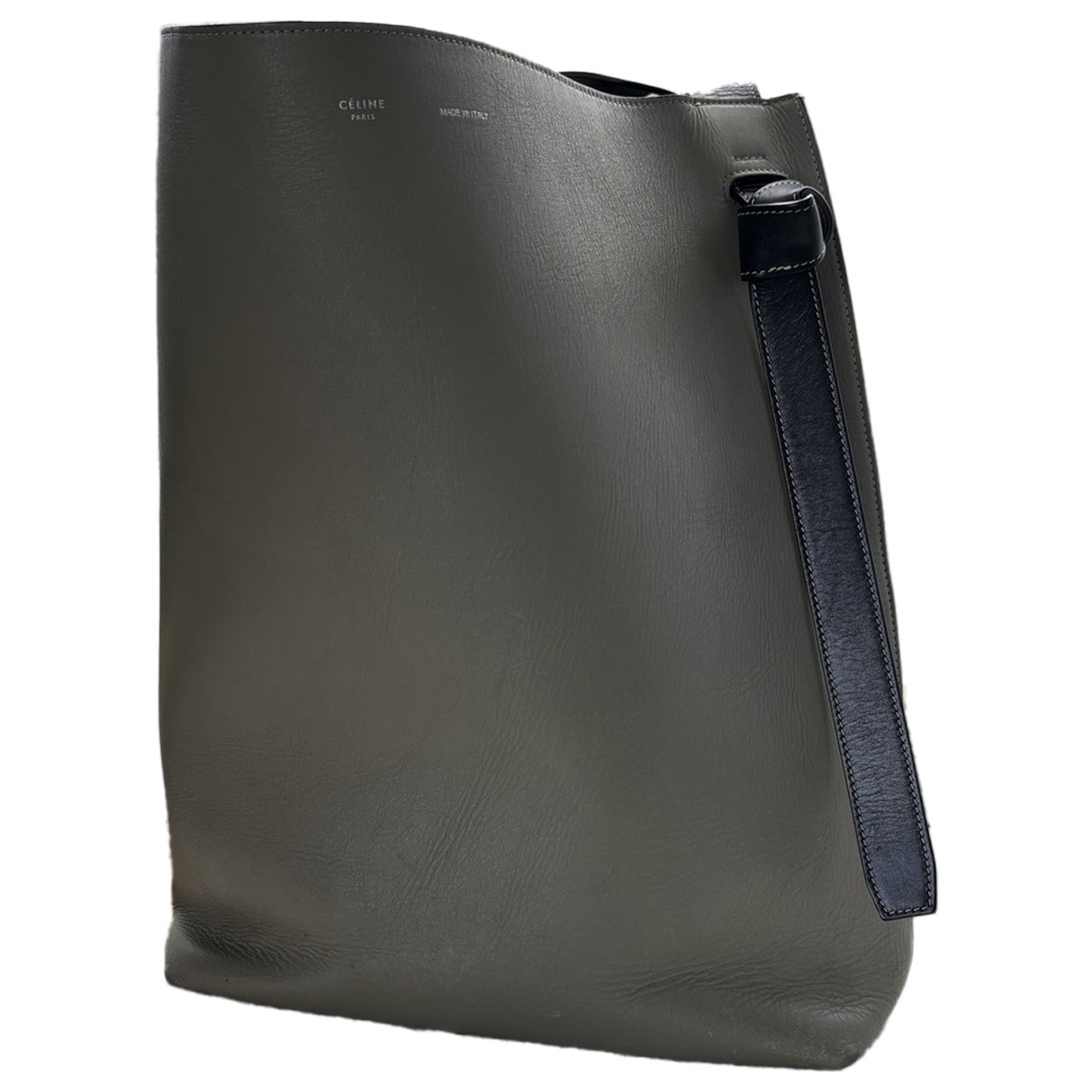 Twisted leather tote