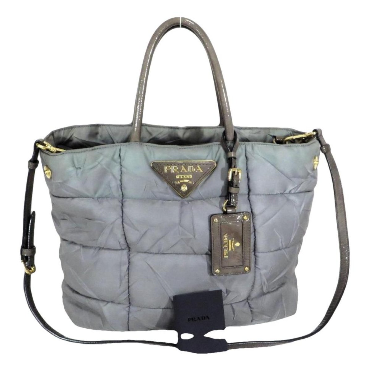 Triangle leather handbag