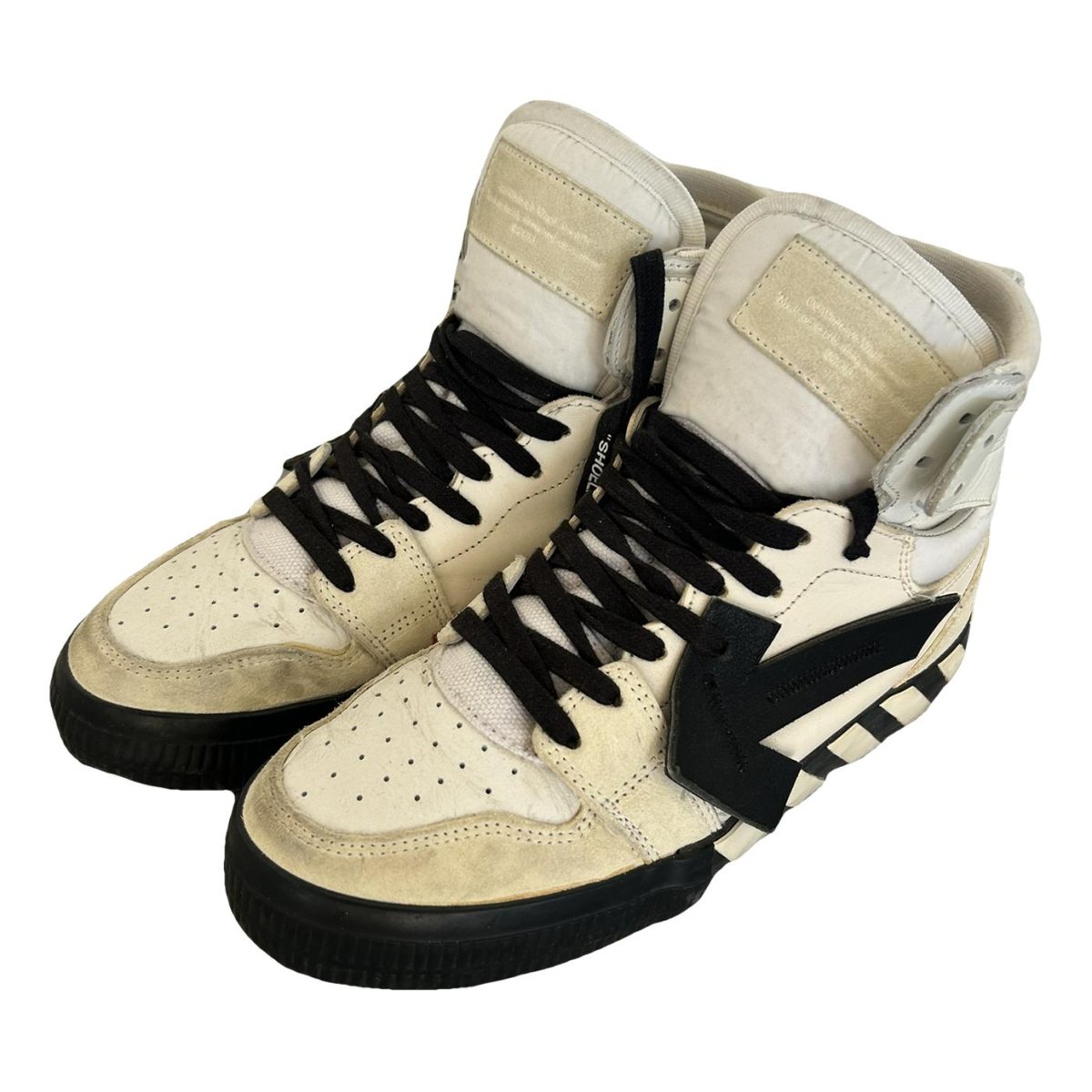 Off-Court trainers