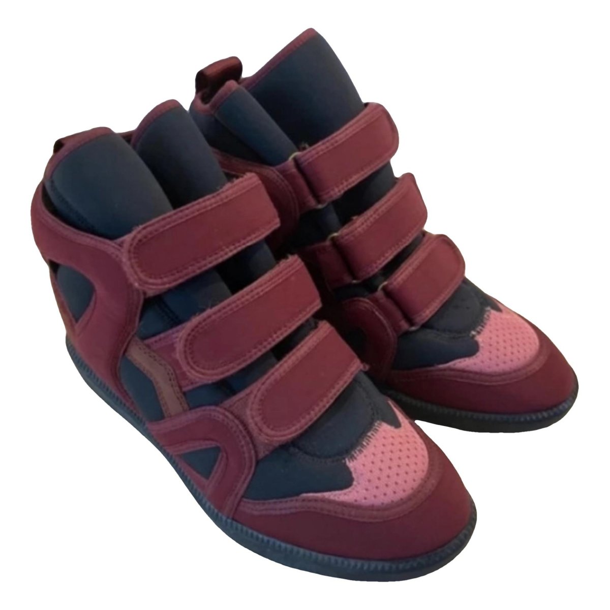 Buckee trainers