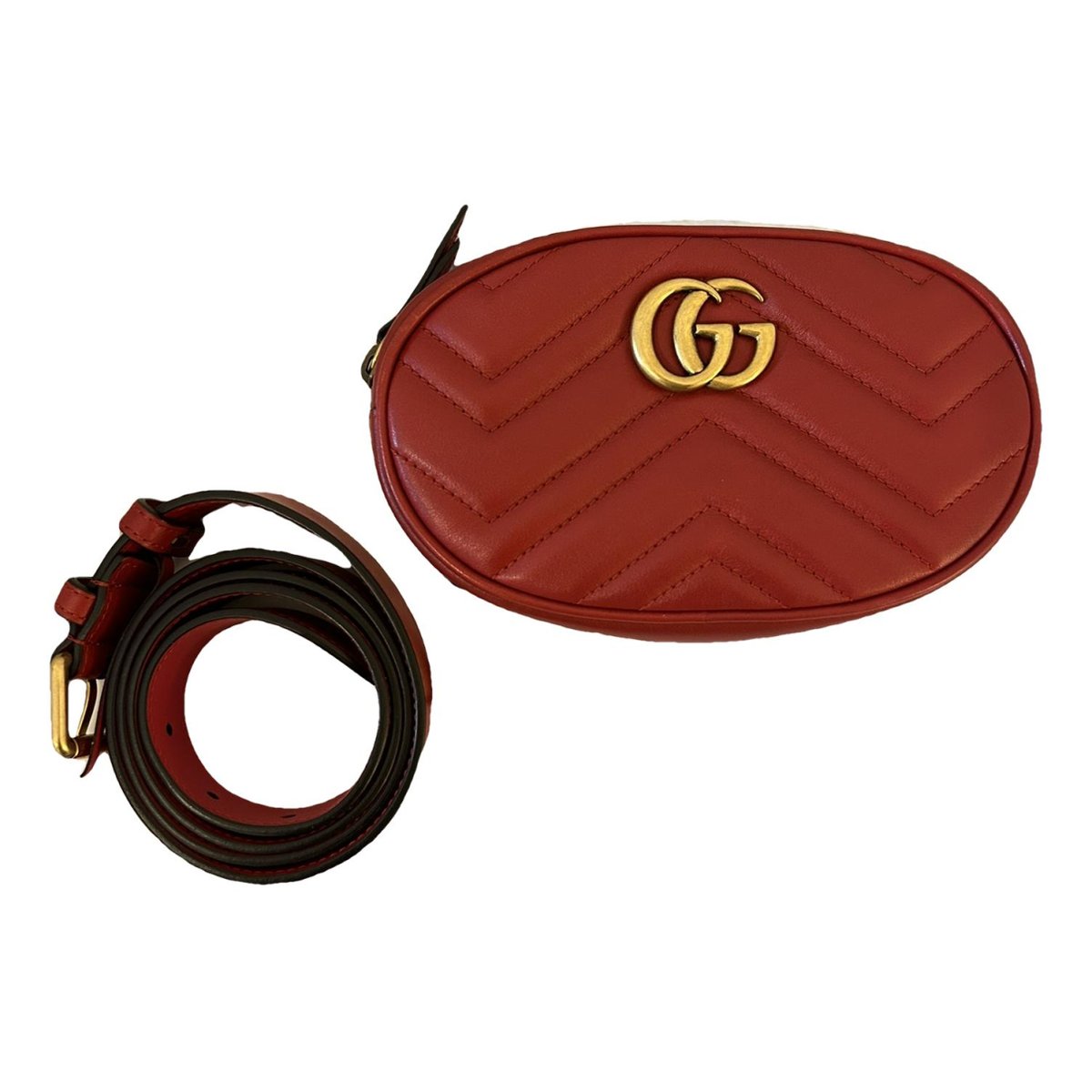 GG Marmont Oval leather bag