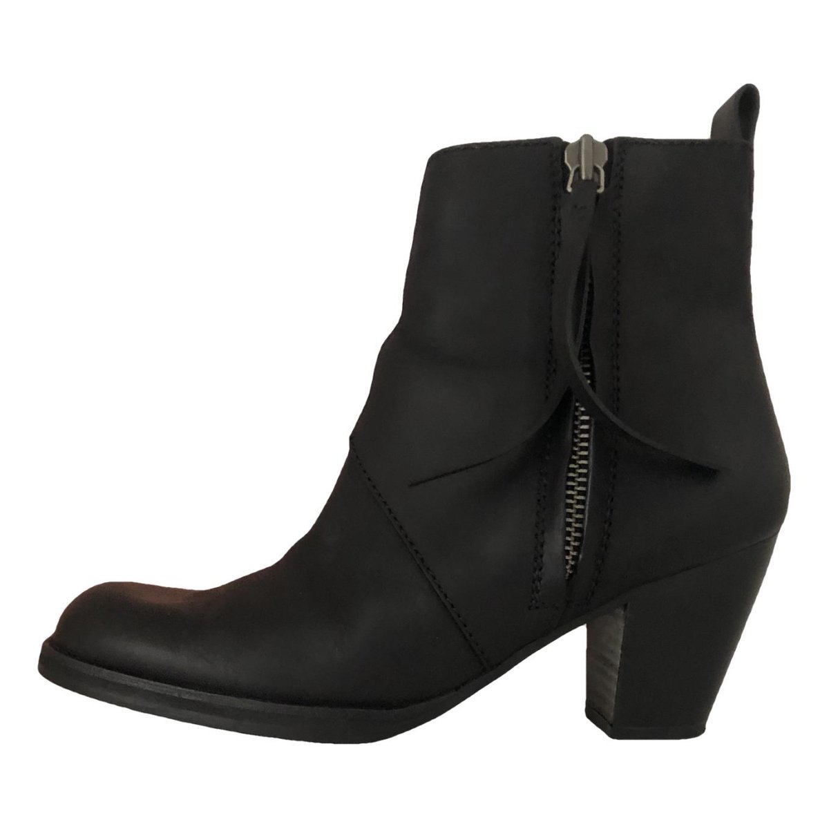 Loma leather cowboy boots