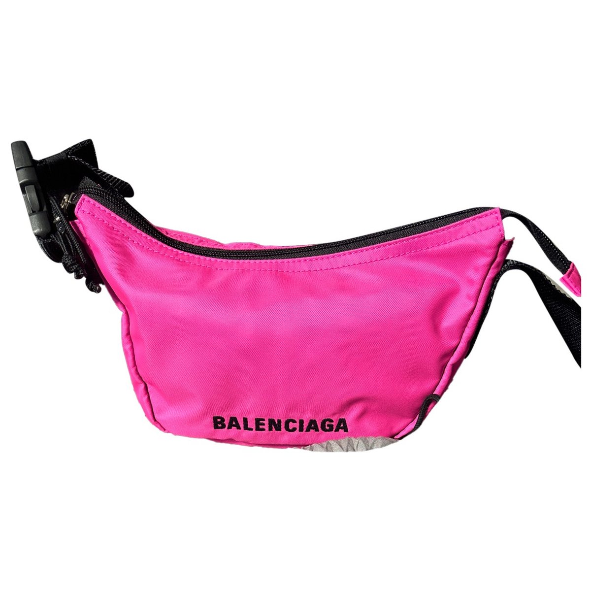 Wheel crossbody bag