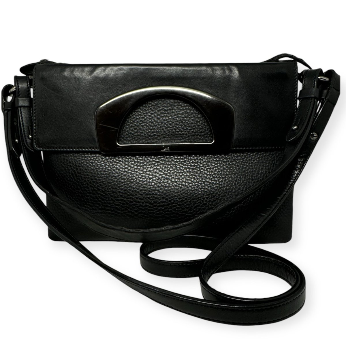 Passage leather crossbody bag